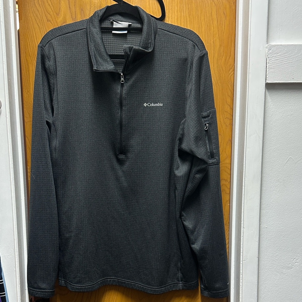 Columbia Charcoal Quarter-Zip Fleece